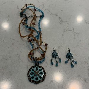 Necklace and earring set